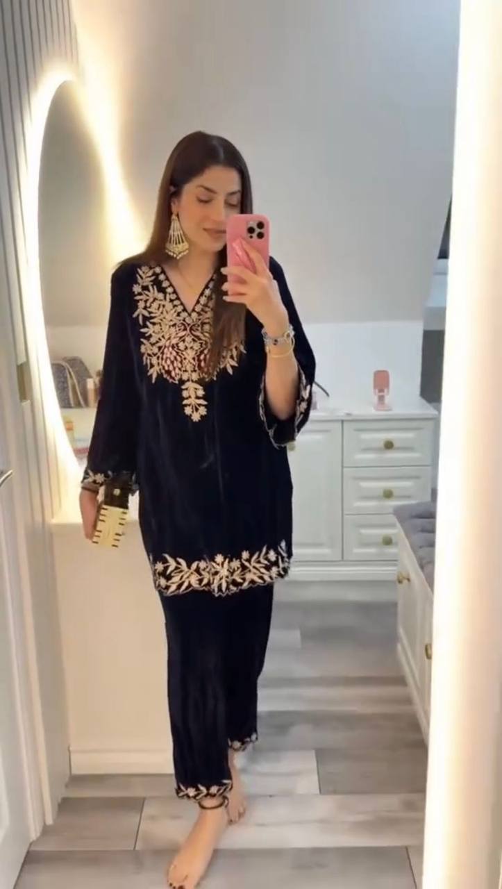 Women's Premium Velvet Winter Co-Ord Set | 2-Piece Embroidered Kurta &amp; Plazzo | Heavy Sequence Work | Festive &amp; Party Wear 2025