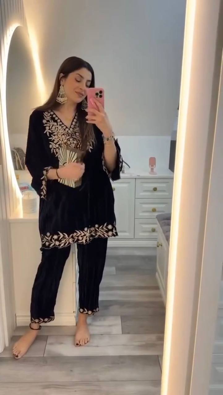 Women's Premium Velvet Winter Co-Ord Set | 2-Piece Embroidered Kurta &amp; Plazzo | Heavy Sequence Work | Festive &amp; Party Wear 2025