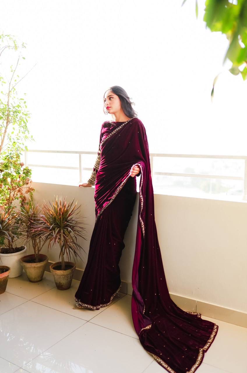 Black Pure 9000 Velvet Saree with Heavy Embroidery Lace Border & Full Sleeve Velvet Blouse | Premium Partywear & Wedding Saree